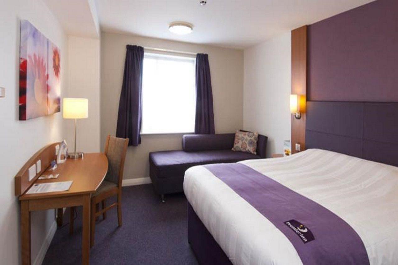 Premier Inn Newcastle Team Valley Gateshead Exterior foto
